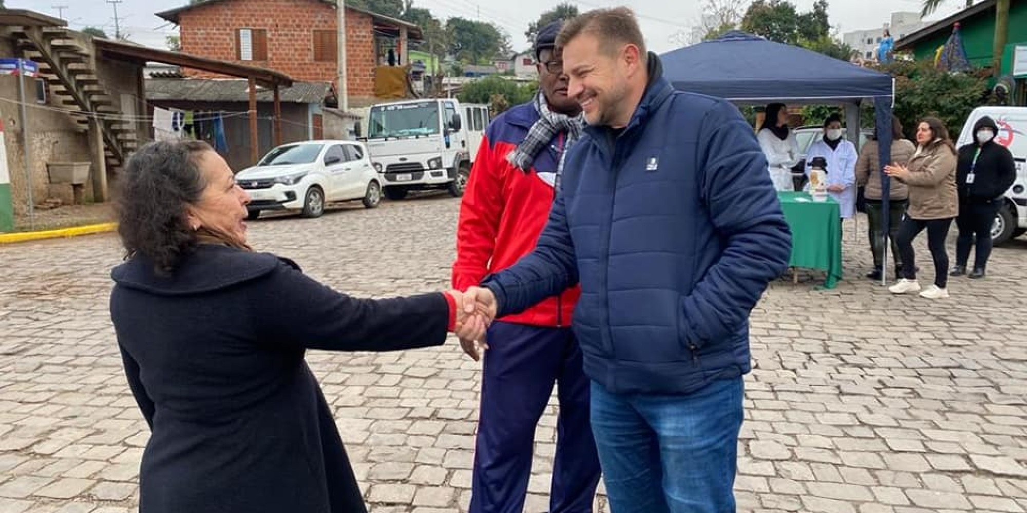 Bairro Navegantes está recebendo ações do projeto "Prefeitura na Comunidade"