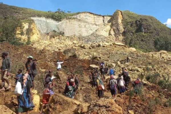 Papua-Nova Guiné eleva para 2.000 a estimativa de mortos após deslizamento de terra