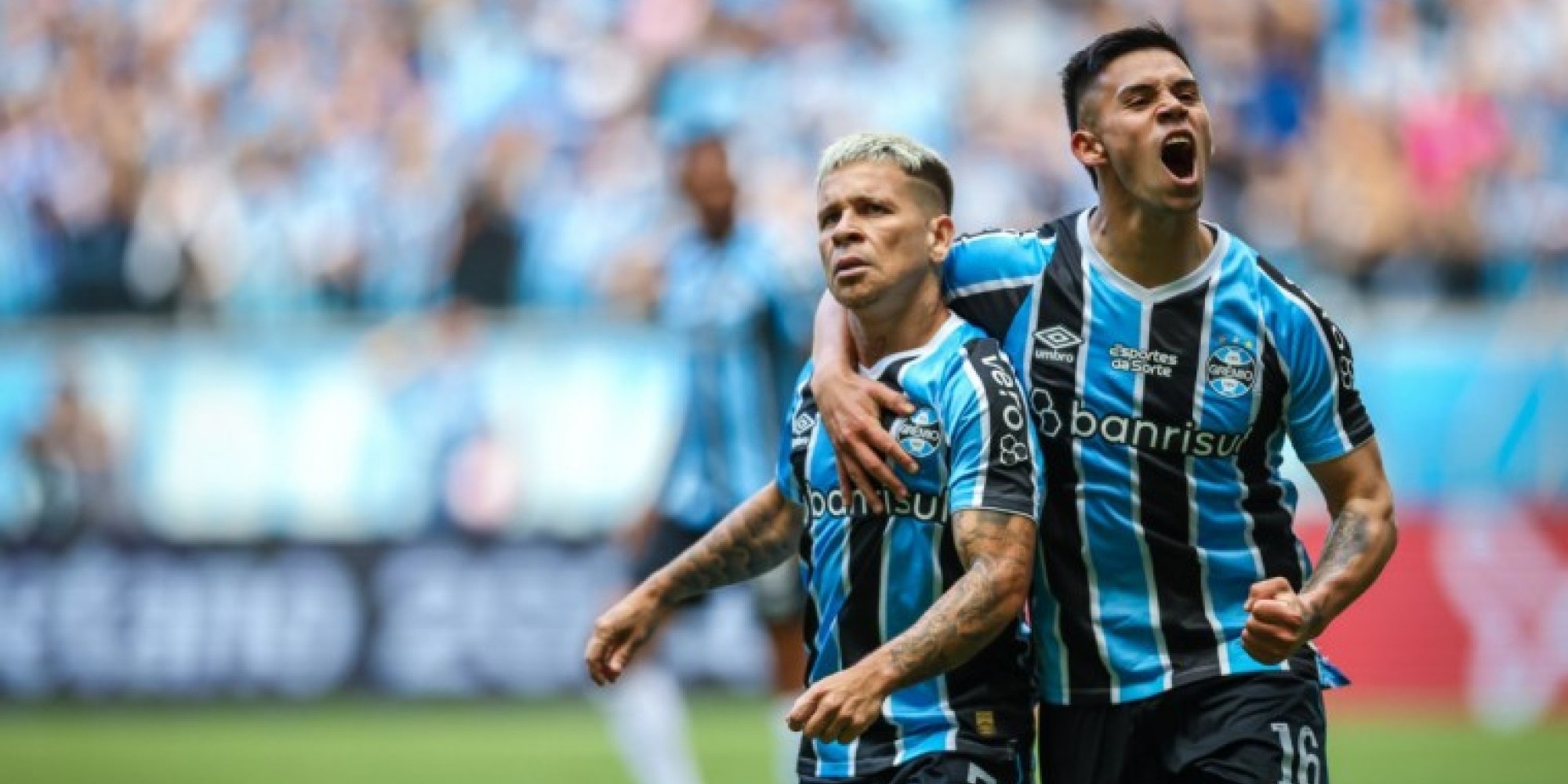 Grêmio vence o Atlético-GO de virada no sábado e respira