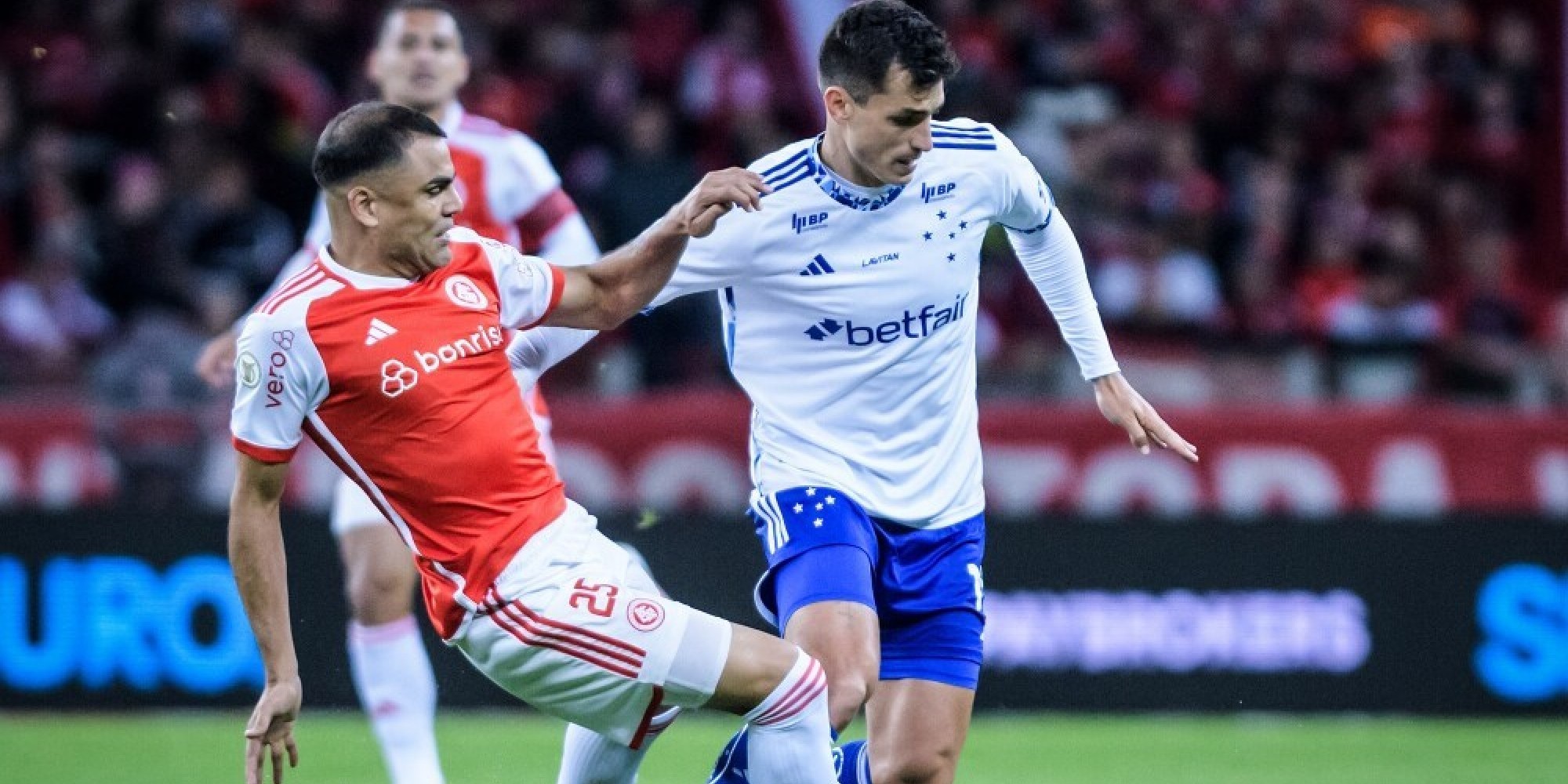Cruzeiro e Internacional ficam no 0 a 0 em partida do Brasileirão