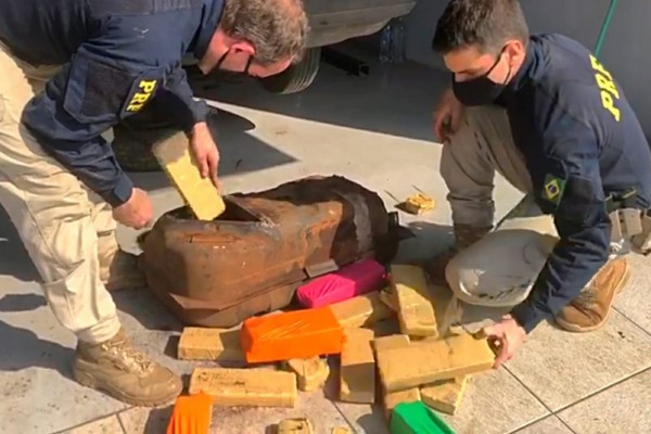 Droga estava escondida em tanque de gasolina