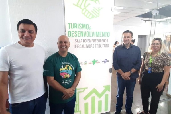 Encantado inaugura a Sala do Empreendedor