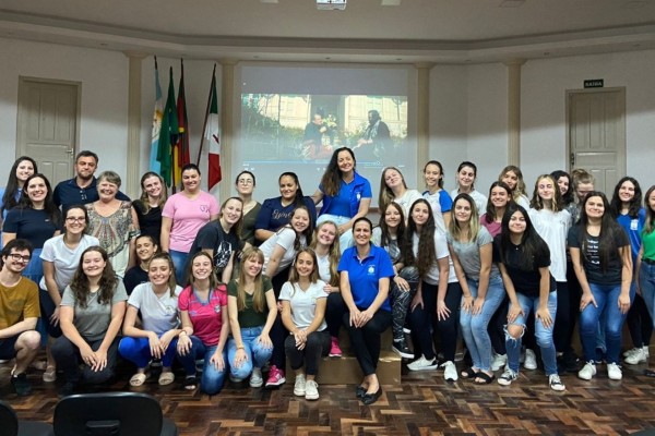 Filme “Sacada Musical” é apresentado pela primeira vez em Encantado