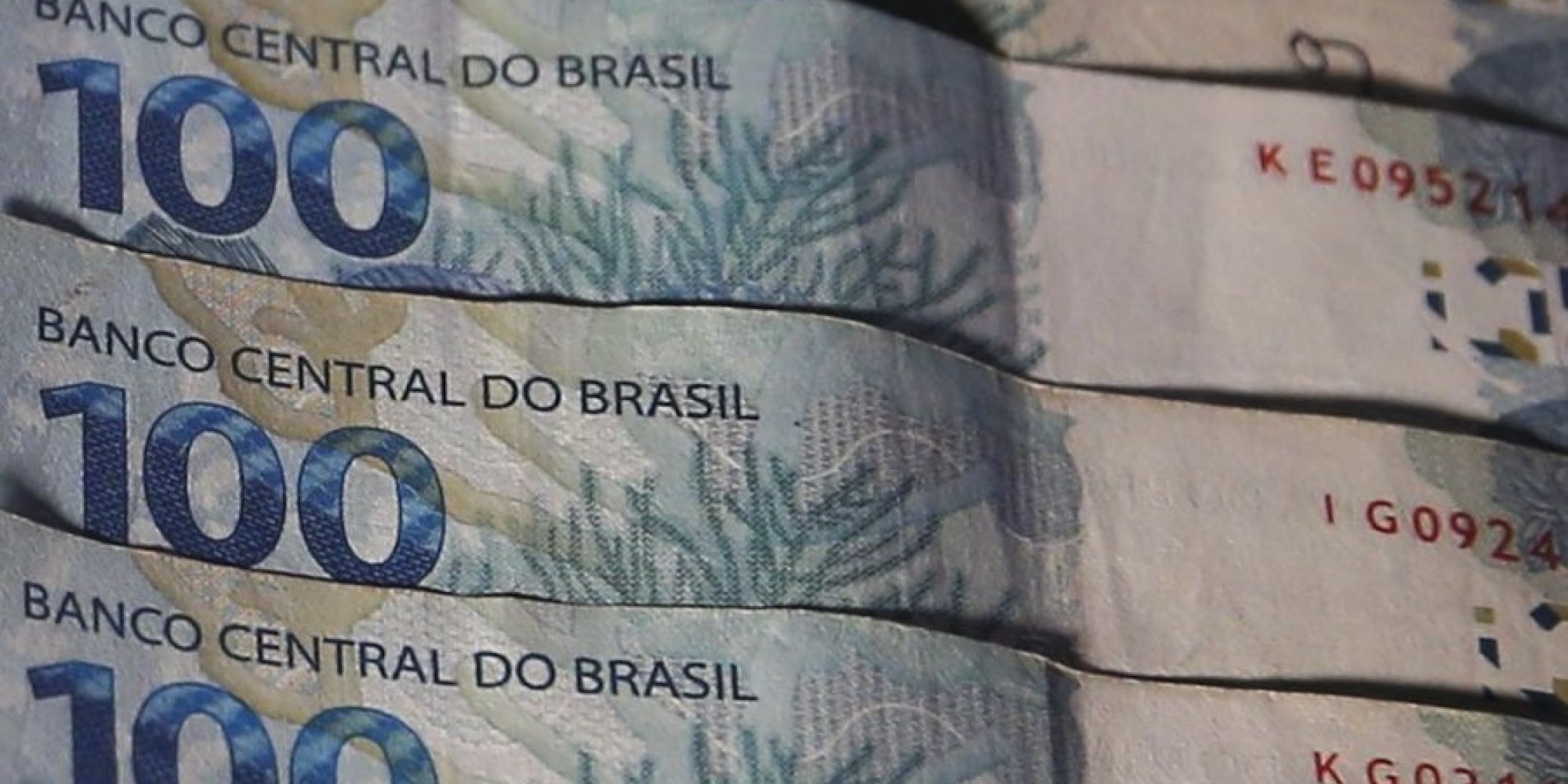 Beneficiários com NIS final 6 recebem hoje Auxílio Brasil