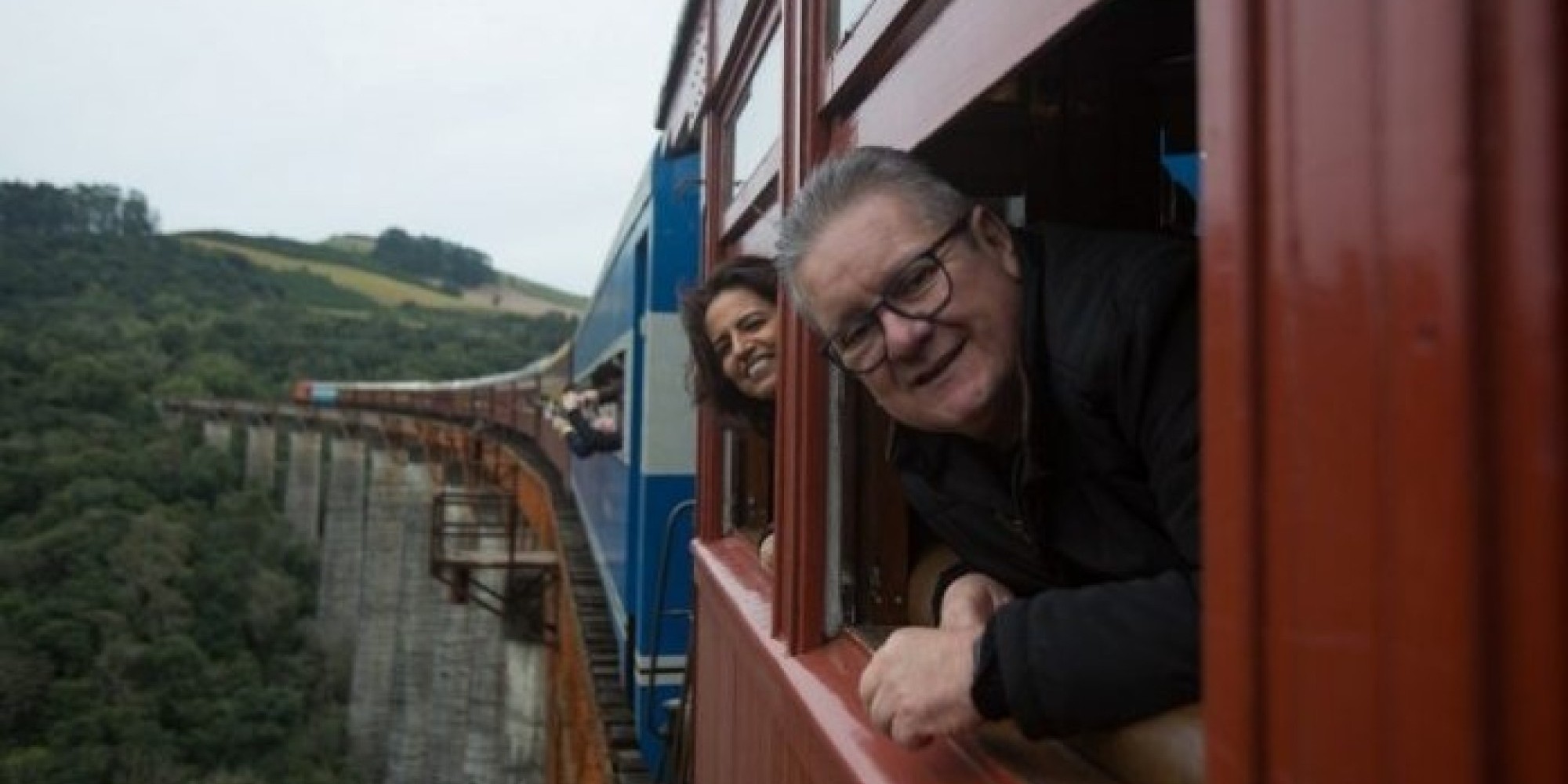 Trem dos Vales reinicia com a presença do Governador