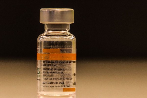 Anvisa libera CoronaVac para crianças e adolescentes entre 6 e 17 anos