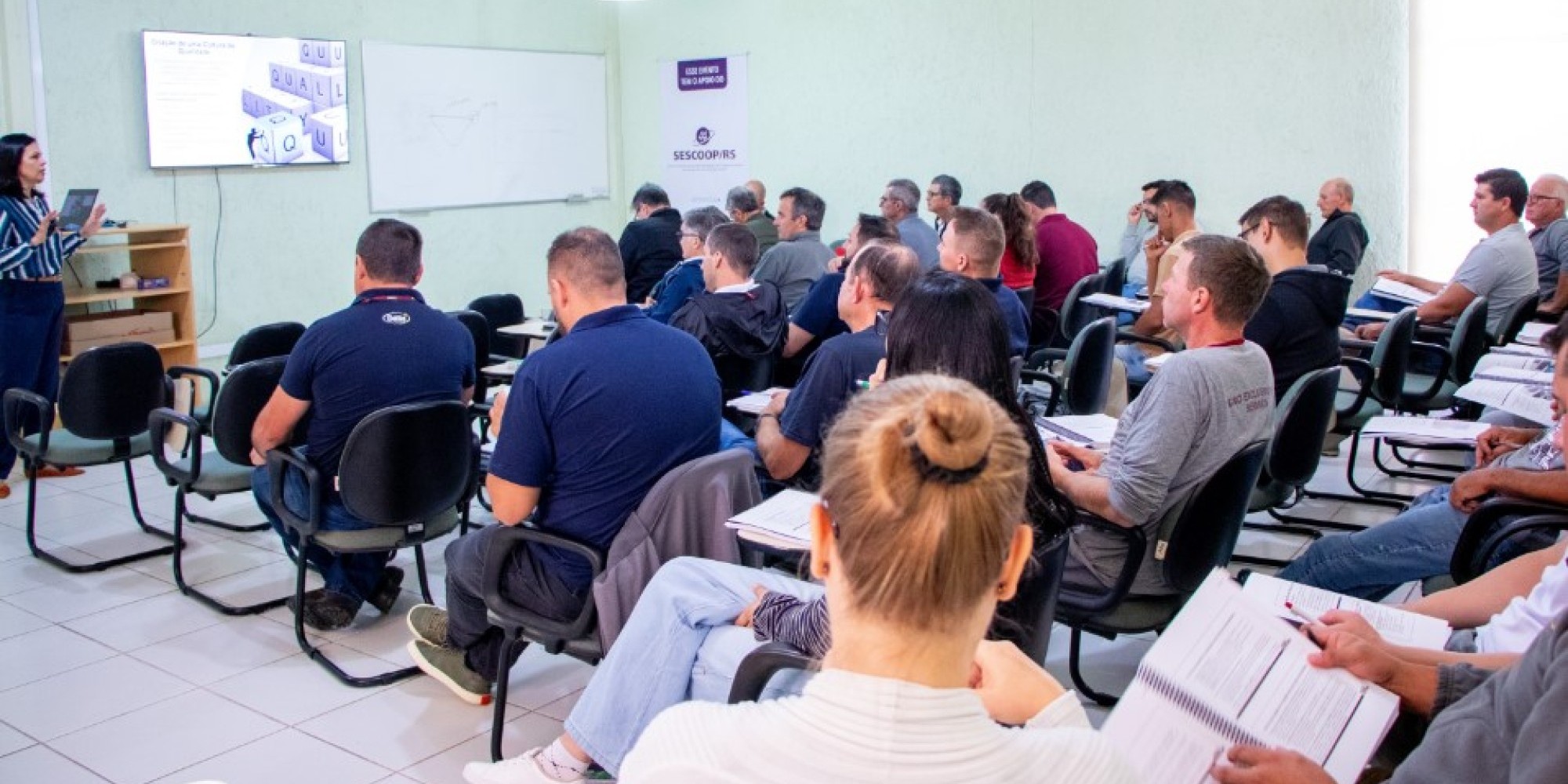 Líderes da Dália realizam treinamento sobre Gestão Pela Qualidade