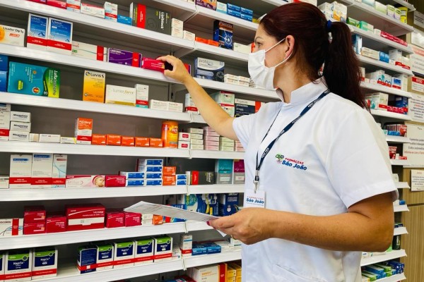 Mês da mulher: mais de 70% do quadro de colaboradores da 4ª maior rede de varejo farmacêutico do Brasil é formado por mulheres