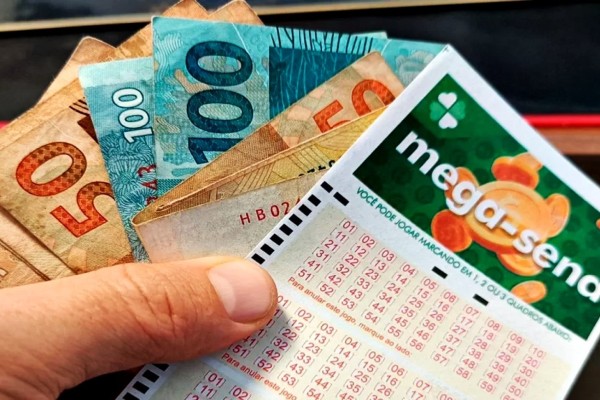 Mega-Sena pode pagar R$ 105 milhões nesta sexta-feira