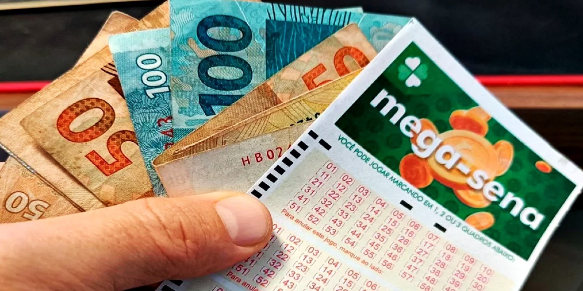 Mega-Sena pode pagar R$ 105 milhões nesta sexta-feira