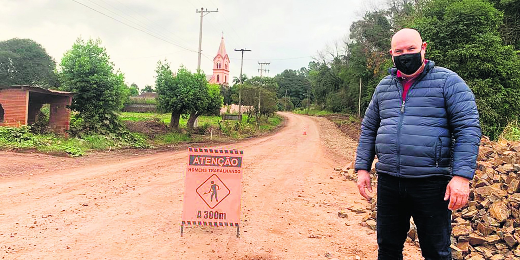 ASFALTO ENTRE ROCA SALES E COLINAS: Prefeito projeta conclusão da obra na ERS-129 até dezembro