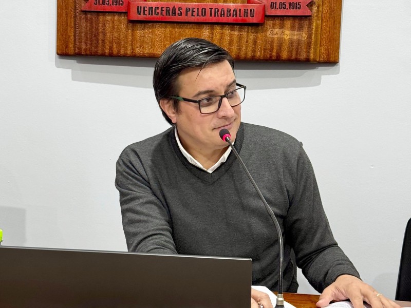 Presidente da Câmara de Encantado afirmou que decisão é pessoal e que deixará a vida pública ao fim do atual mandato