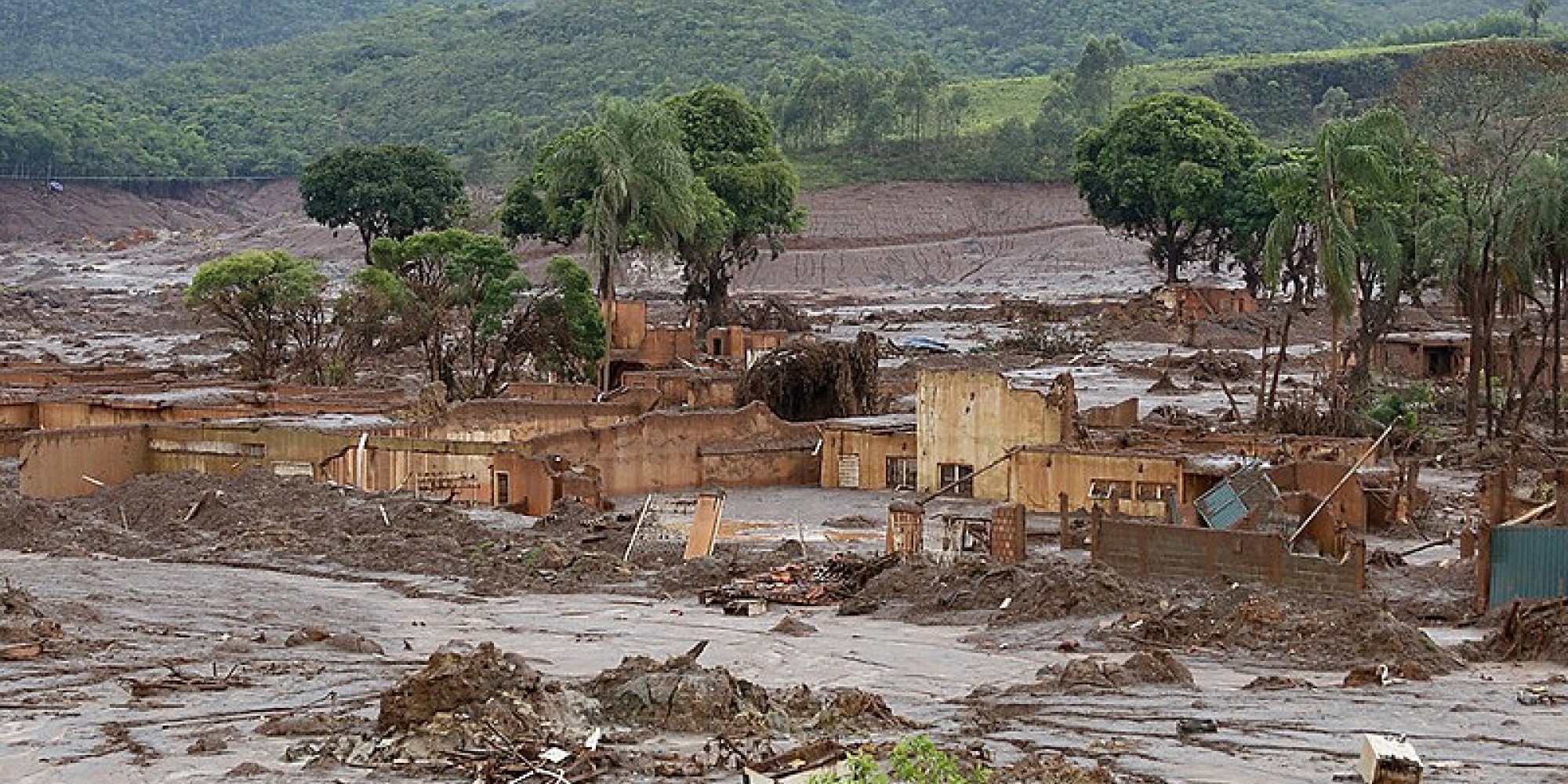 Samarco, Vale e BHP são absolvida por rompimento de barragem