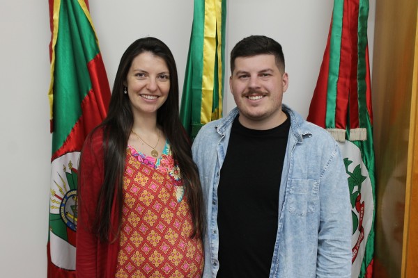 Vereador do município, ele substitui Marina Brustolin, que está em licença-maternidade.