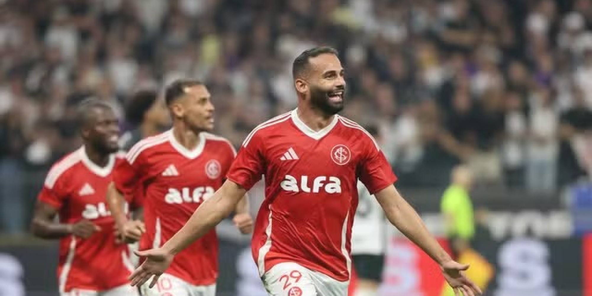 Corinthians vence o Inter com hat-trick de Yuri Alberto