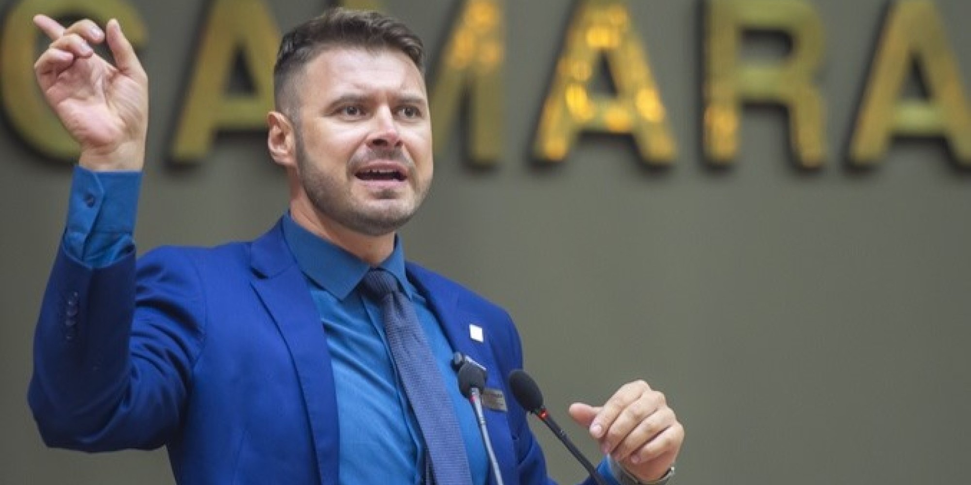 Pedido foi encaminhado na sexta-feira (20), na Assembleia Legislativa com três motivos: financiamento de documentário, apoio à escola de samba carioca e cobrança do pedágio free flow. Pedido foi encaminhado na sexta-feira (20), na Assembleia Legislativa com três motivos: financiamento de documentário, apoio à escola de samba carioca e cobrança do pedágio free flow.