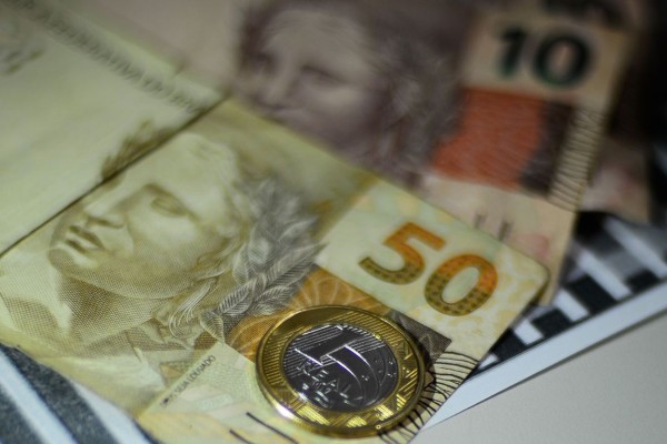 Economia Prévia da inflação oficial é de 0,69% em junho