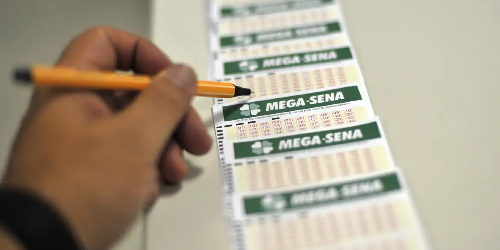 Mega-Sena acumula novamente e prêmio vai a R$ 33 milhões