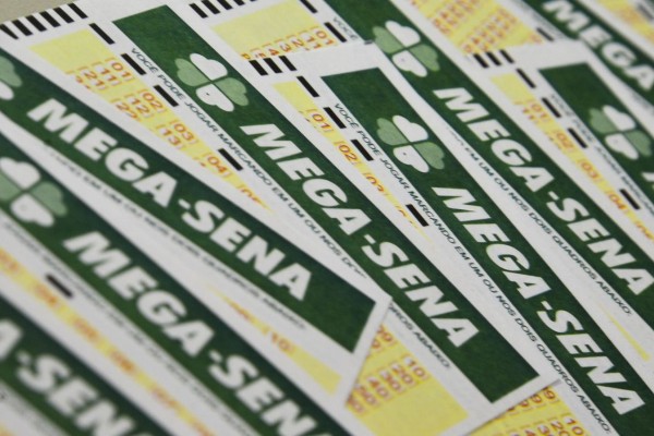Mega-Sena pode pagar R$ 47 milhões nesta terça-feira