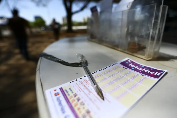 Sete apostas acertam as 15 dezenas de Lotofácil e dividem prêmio de mais de R$ 7 milhões