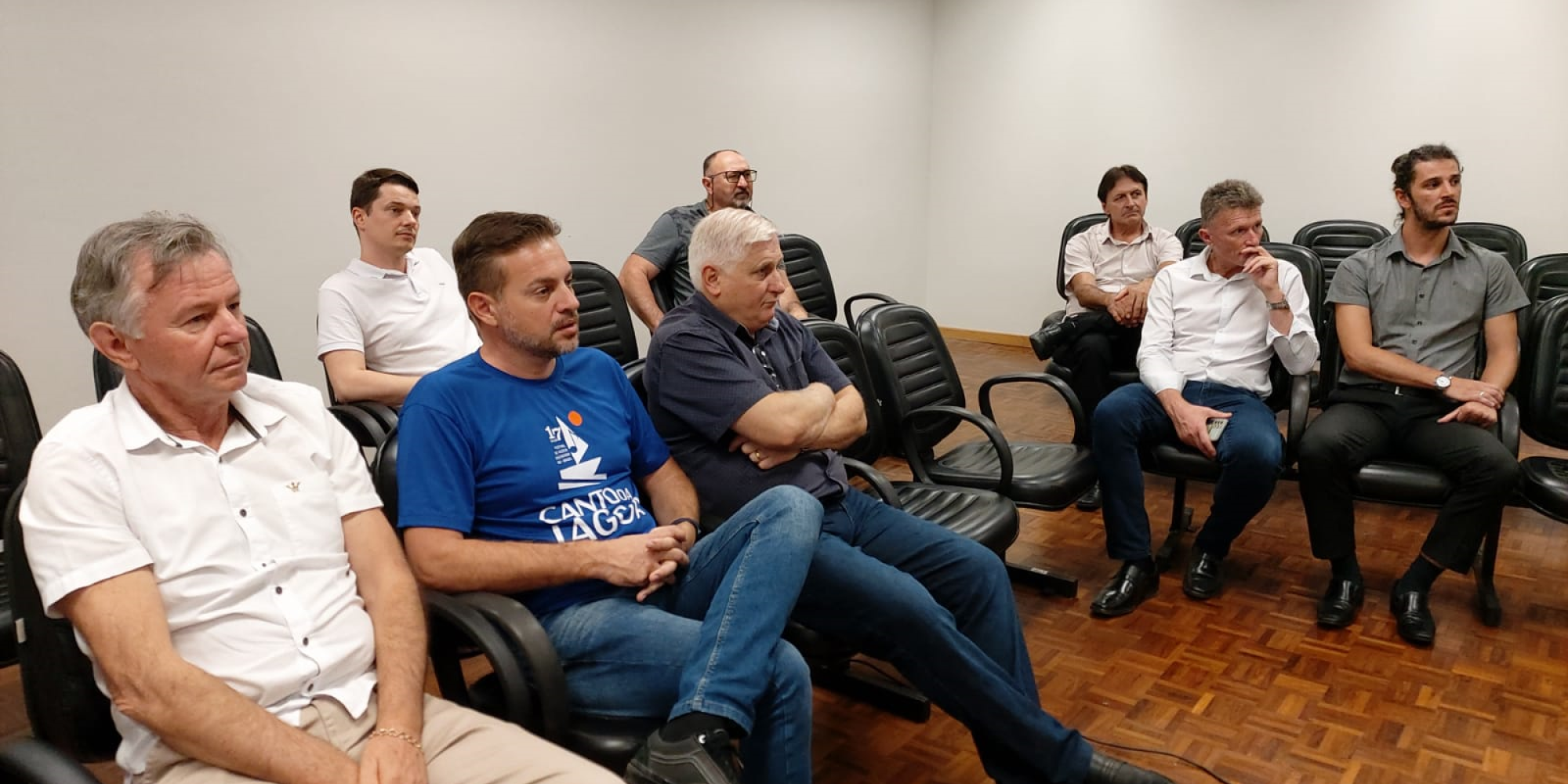 Prefeitos participam de reunião para tratar assuntos do presídio de Encantado
