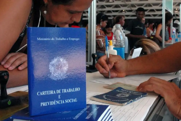 Encantado realiza neste sábado mais um Feirão de Empregos