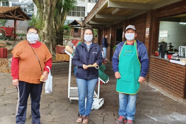Feira retoma atendimento normal com todas as medidas de prevenção 