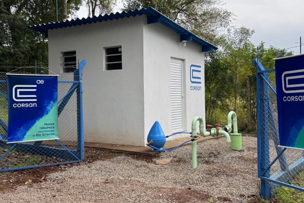 Aegea/Corsan inaugurou, nesta quarta-feira (23), estrutura que amplia captação e desativa sistema emergencial da ETA.