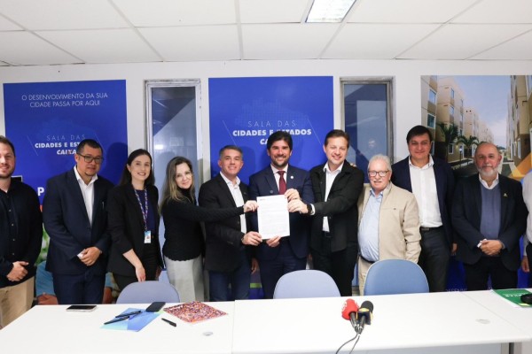 Investimento é de R$ 20 milhões e vai beneficiar famílias atingidas pelas enchentes; Outras 84 habitações já estão em construção na cidade, no bairro Navegantes, também pelo programa Minha Casa, Minha Vida.
