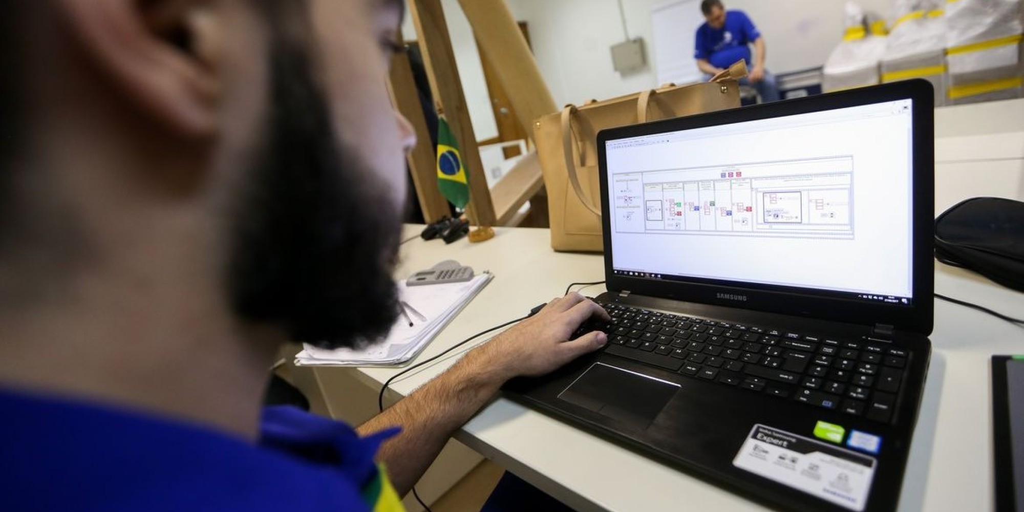 Um em cada dez estudantes brasileiros cursa ensino profissional