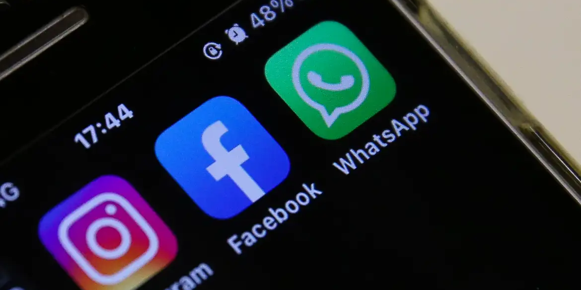 Medida afeta modelos antigos, como iPhone 6s e iPhone 7, que não suportam mais as atualizações de segurança e recursos do aplicativo