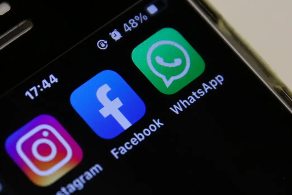 Medida afeta modelos antigos, como iPhone 6s e iPhone 7, que não suportam mais as atualizações de segurança e recursos do aplicativo