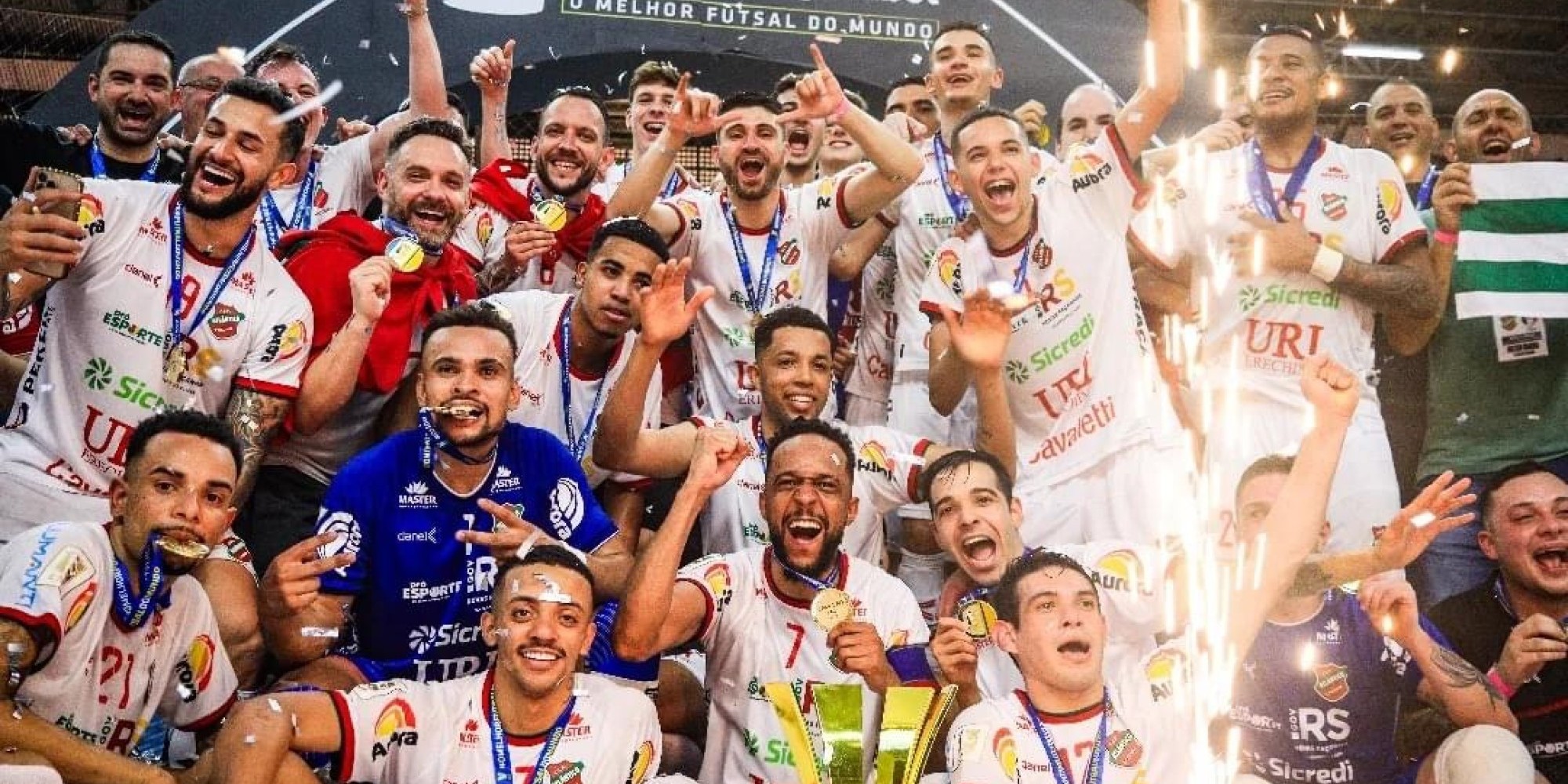 Título inédito do Galo de Erechim foi conquistado em final única e decidida nos segundos finais. Título inédito do Galo de Erechim foi conquistado em final única e decidida nos segundos finais.