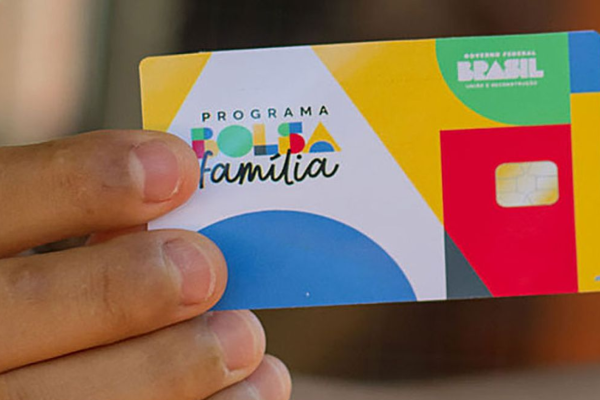 Os beneficiários do Rio Grande do Sul também recebem o pagamento nesta quinta-feira (18), independentemente do NIS.