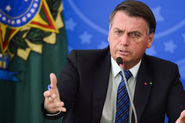 Julgamento que pode tornar Bolsonaro inelegível prossegue nesta quinta-feira (29) 