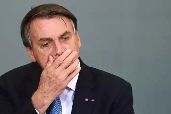 TSE tem maioria de votos para deixar o ex-presidente Jair Bolsonaro inelegível