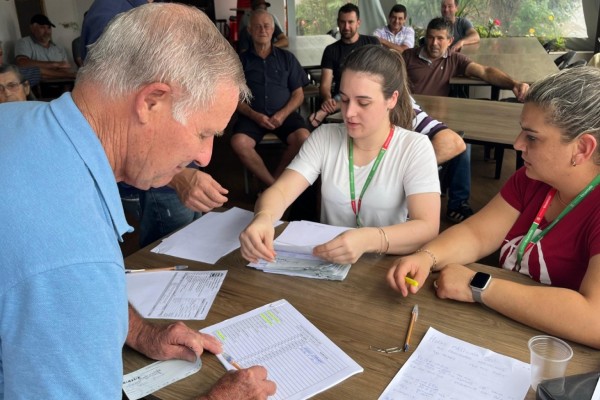 A primeira entrega contemplou as Linhas Palmas, Azevedo e Alegre