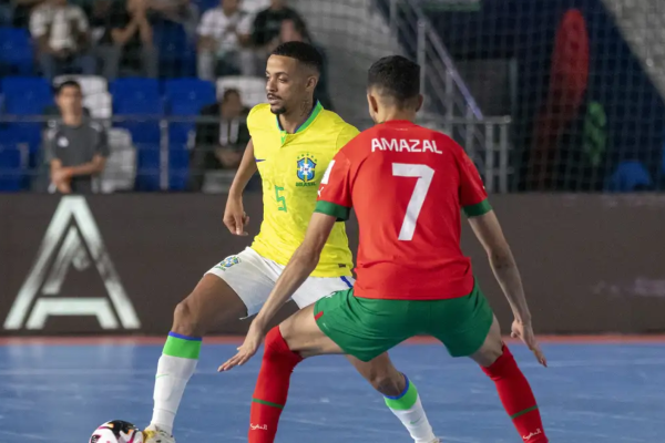Seleção comandada por Marquinhos Xavier enfrentará a Ucrânia na próxima quarta-feira (2); Marcel é o artilheiro brasileiro com dez gols na competição.