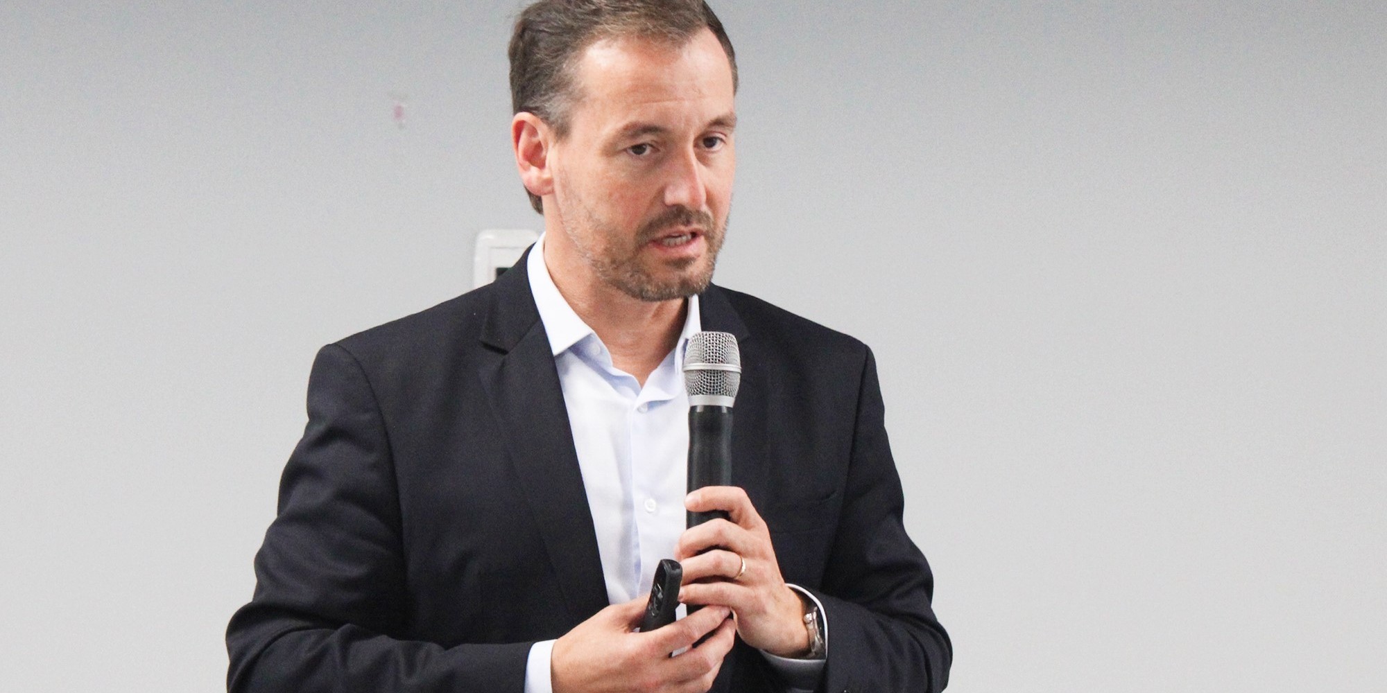Em RA da Acil e CIC-VT, diretor da Aegea diz que meta da empresa é, até 2033, tratar 90% do esgoto do RS