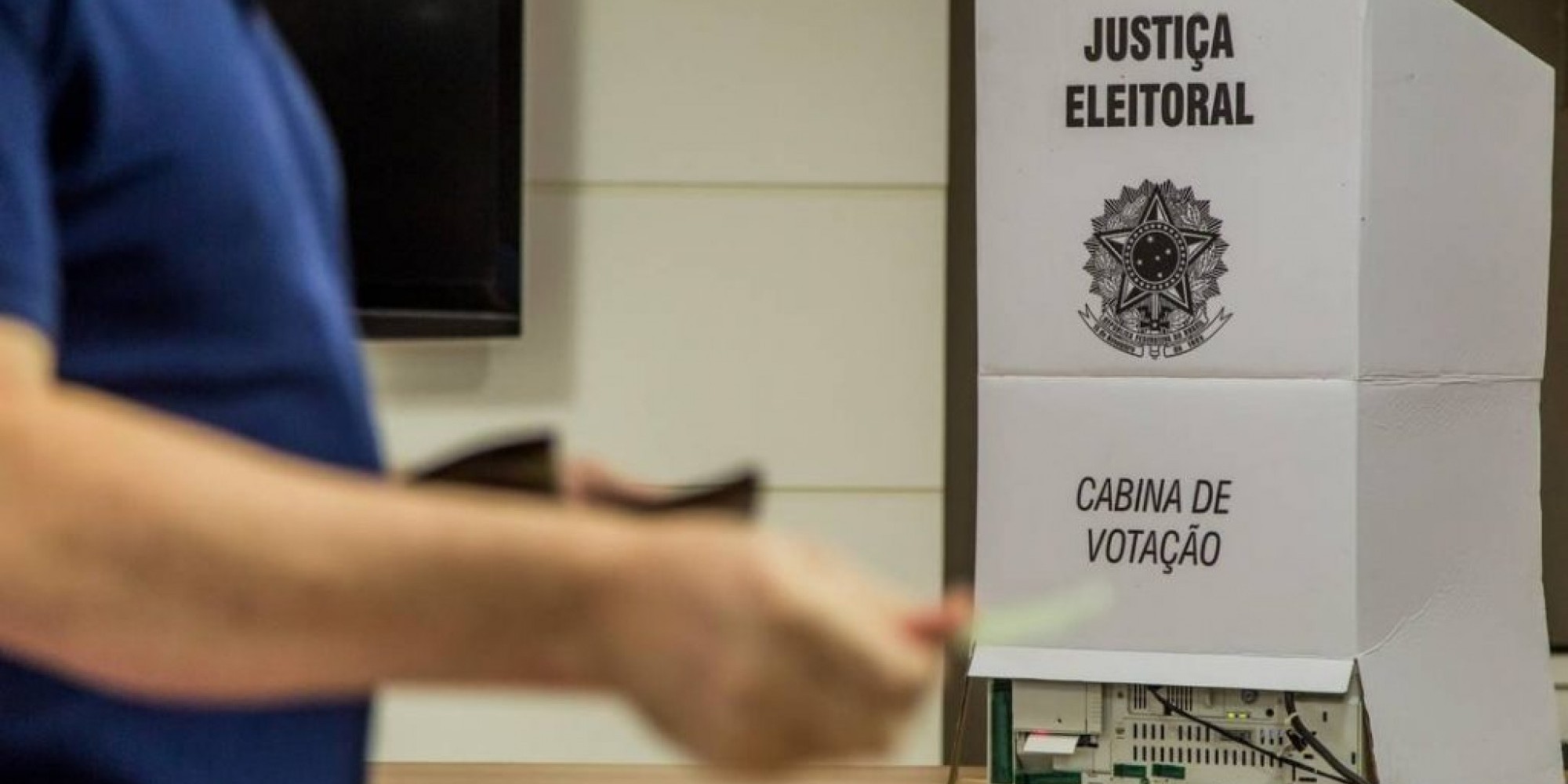 Pleito eleitoral ocorre no dia 15 de novembro Pleito eleitoral ocorre no dia 15 de novembro