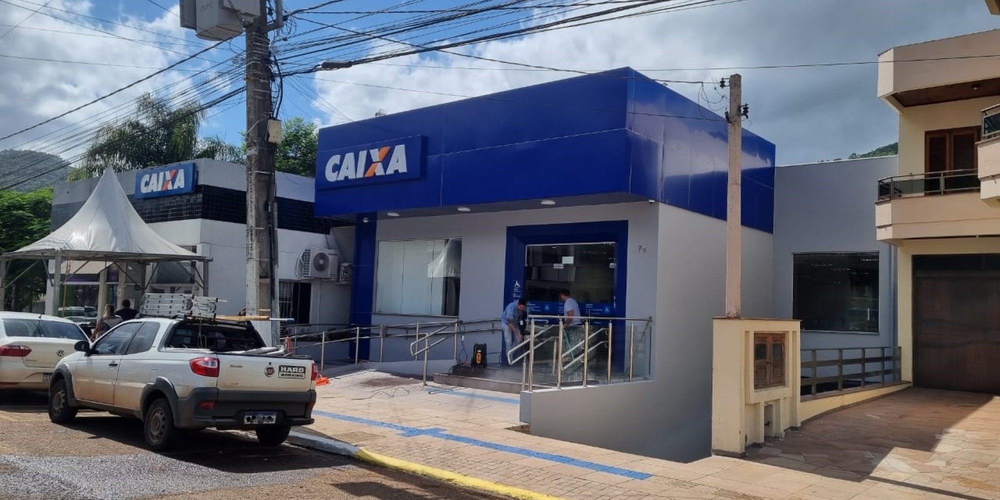 O atendimento na Princesa das Pontes, como ainda acontece em Roca Sales, estava sendo realizado em unidade provisória. O atendimento na Princesa das Pontes, como ainda acontece em Roca Sales, estava sendo realizado em unidade provisória.