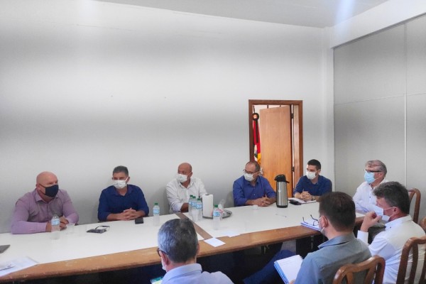 Reunião ocorreu nesta quinta-feira (22)