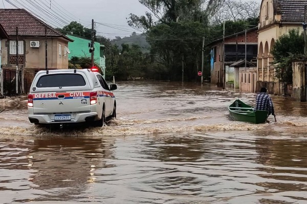 Chuvas intensas atingiram 98 municípios.