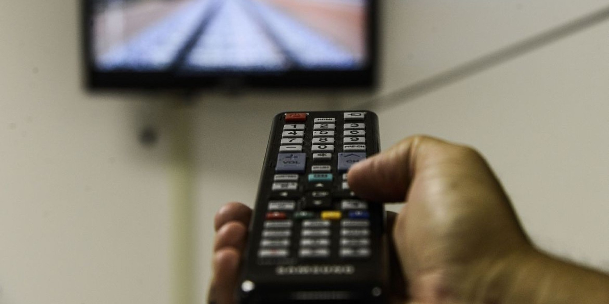 Governo lança plano para ampliar serviços de rádio e televisão