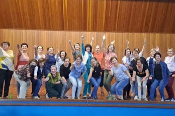 Coral Vida e Canto realiza apresentação no Natal de Anta Gorda