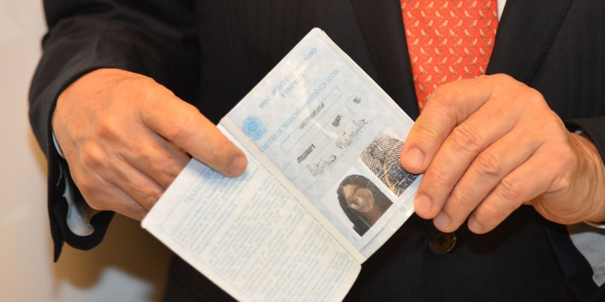 Índice é inferior ao do trimestre móvel encerrado em novembro Índice é inferior ao do trimestre móvel encerrado em novembro