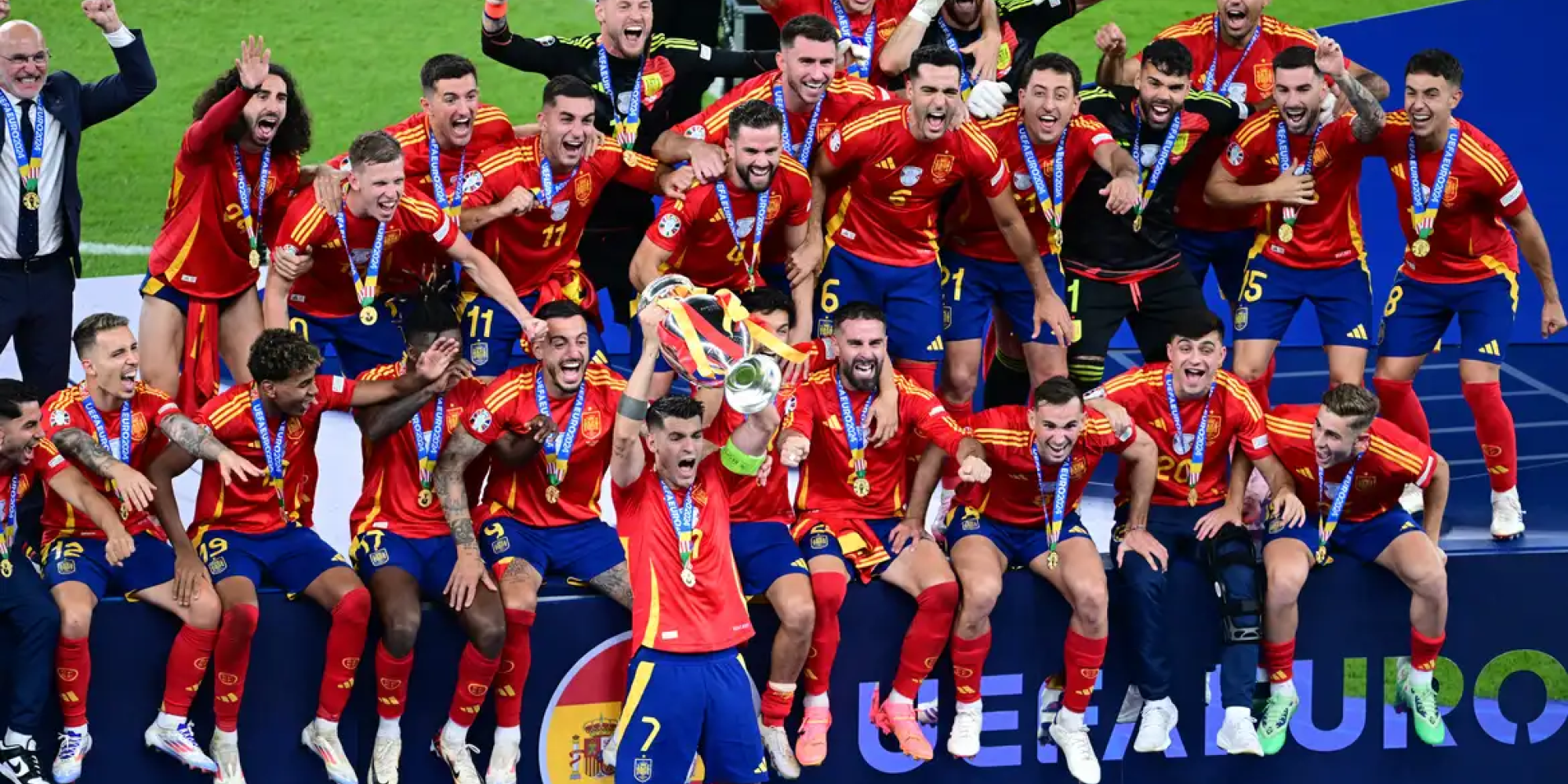 Espanha bate a Inglaterra e é tetracampeã da Eurocopa