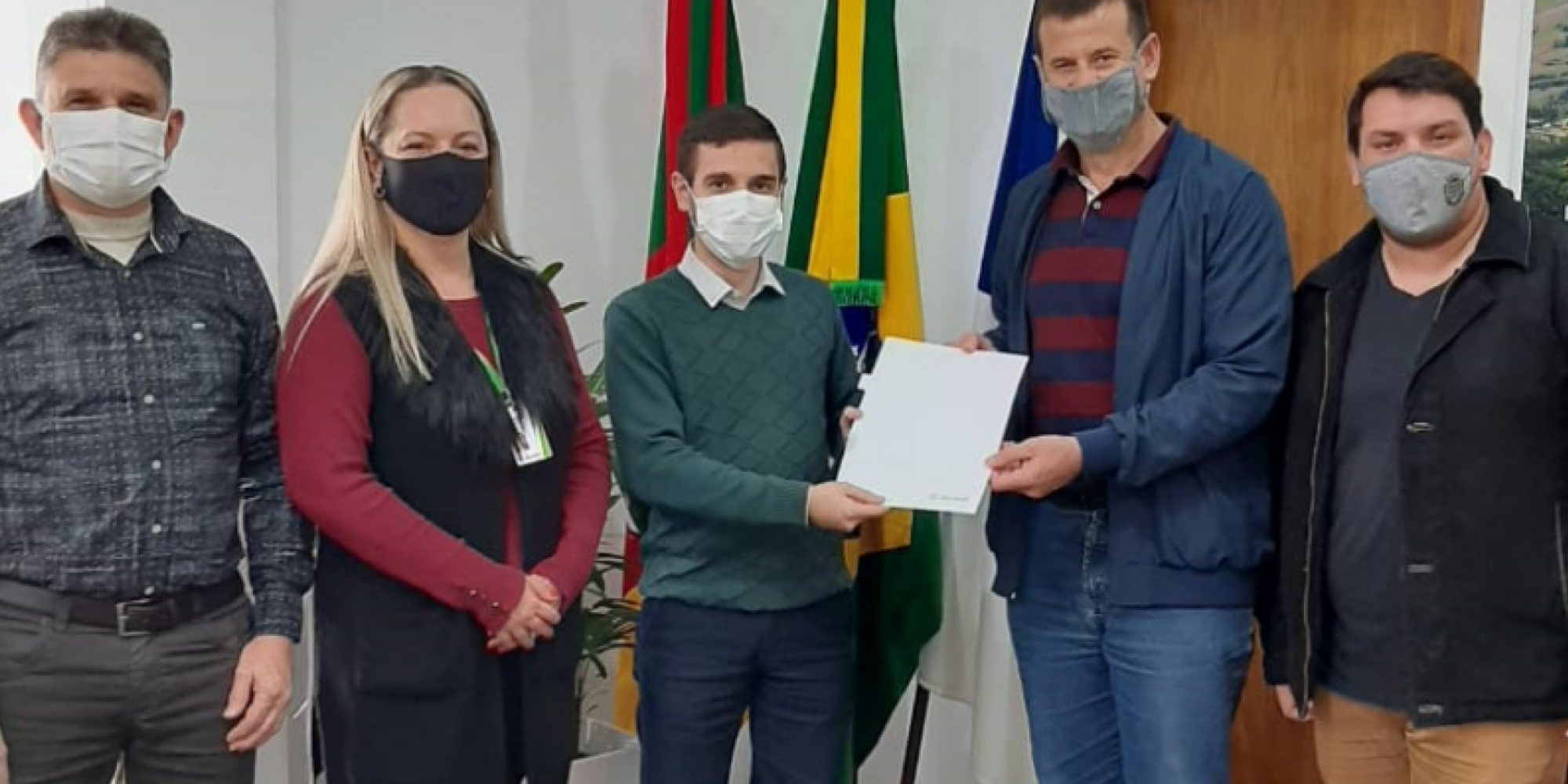 Projeto é feito através de parceria entre Administração Municipal e Sicredi Projeto é feito através de parceria entre Administração Municipal e Sicredi
