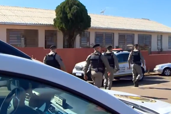 Ataque ocorreu na manhã desta terça-feira (8), na Escola Municipal Maria Nascimento Giacomazzi, no município de Estação; aulas foram suspensas em toda a rede municipal.