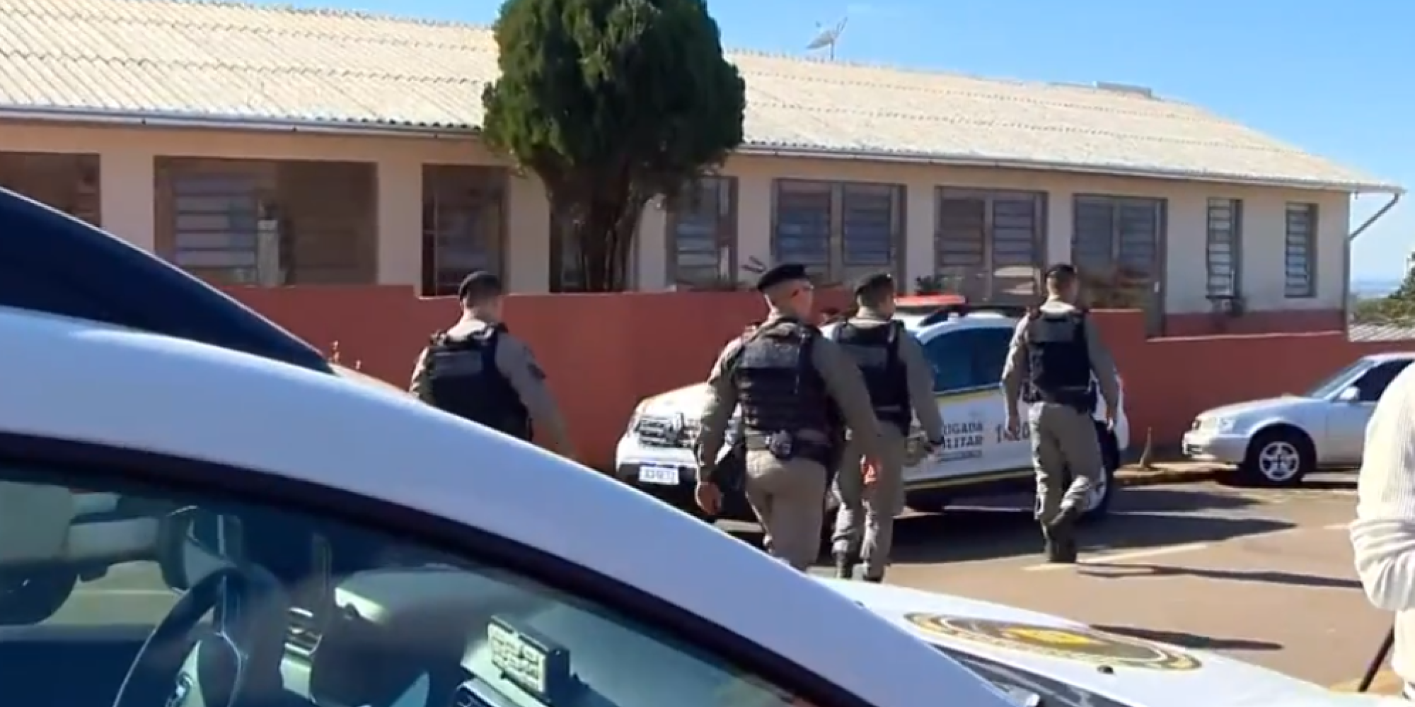 Ataque ocorreu na manhã desta terça-feira (8), na Escola Municipal Maria Nascimento Giacomazzi, no município de Estação; aulas foram suspensas em toda a rede municipal. Ataque ocorreu na manhã desta terça-feira (8), na Escola Municipal Maria Nascimento Giacomazzi, no município de Estação; aulas foram suspensas em toda a rede municipal.